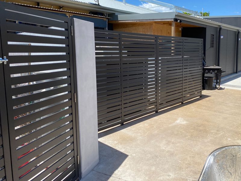Custom_Screens_louvres036